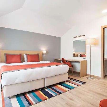 Tryp By Wyndham Oran Otel 3*
