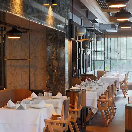 Otel Tryp By Wyndham Oran