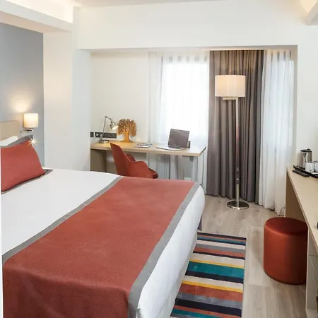Tryp By Wyndham Oran Otel