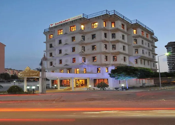 Tryp By Wyndham Oran Hotel