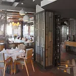 Tryp By Wyndham Oran 3*