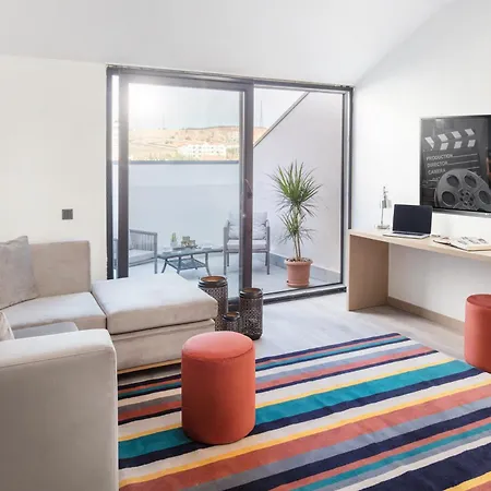 Hotel Tryp By Wyndham Oran 3*
