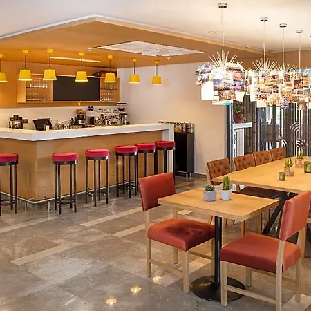 Tryp By Wyndham Oran Hotel 3*