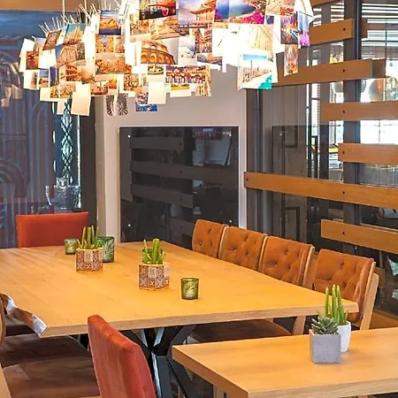 Tryp By Wyndham Oran Hotel Ancara
