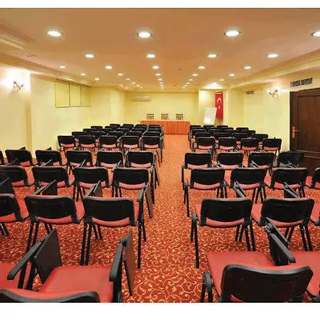 Tryp By Wyndham Oran Hotel Ancara