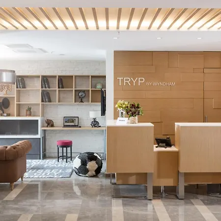 מלון Tryp By Wyndham Oran 3*