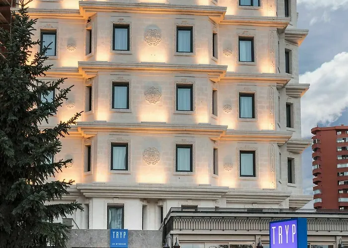 Tryp By Wyndham Oran 3* Анкара