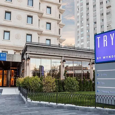Tryp By Wyndham Oran 3*