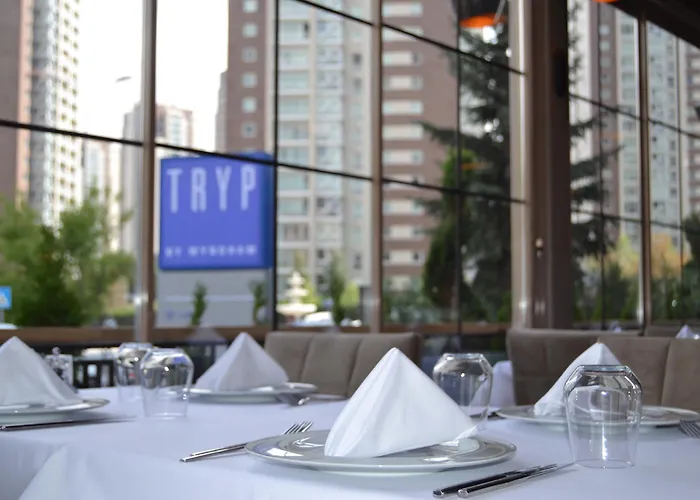 Tryp By Wyndham Oran أنقرة