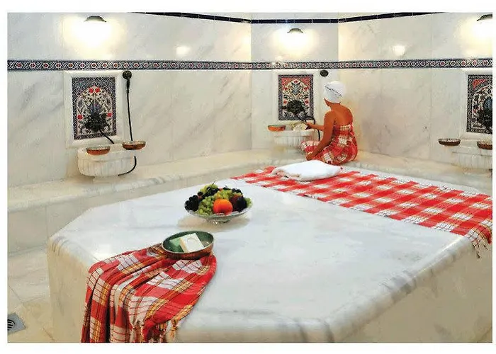 Tryp By Wyndham Oran فندق