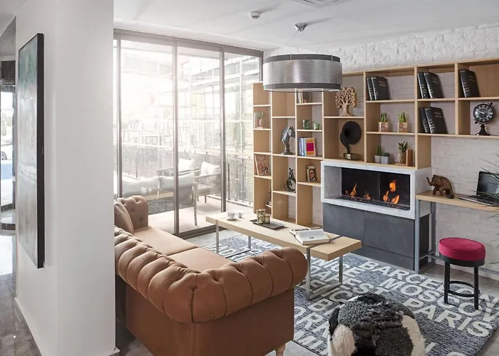 Tryp By Wyndham Oran فندق