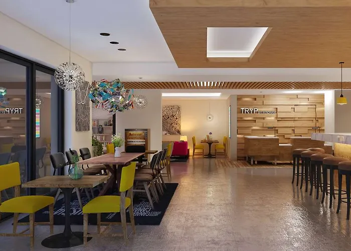 Tryp By Wyndham Oran فندق 3*