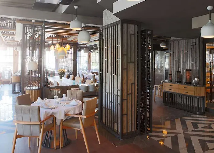 Tryp By Wyndham Oran 3*