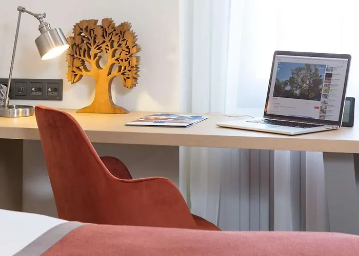 Tryp By Wyndham Oran Hotel