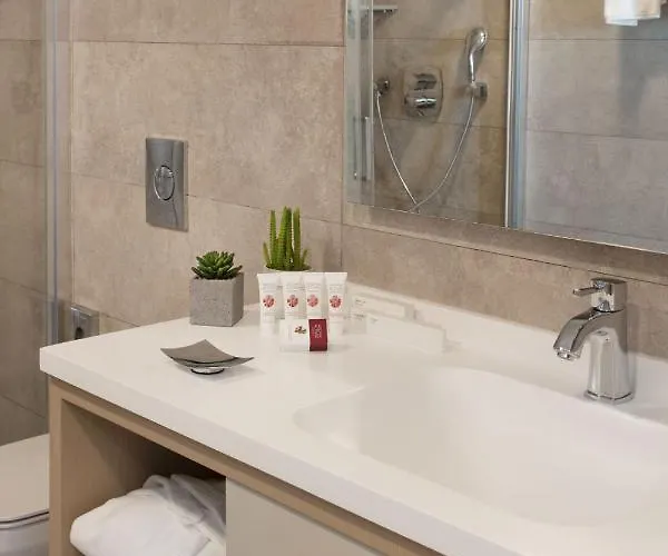 Tryp By Wyndham Oran